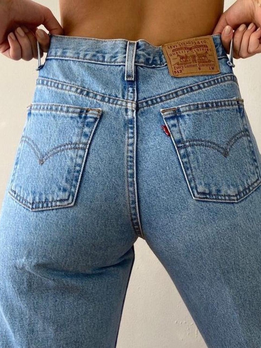 Levi's Light Wash High-Rise Women's Jeans